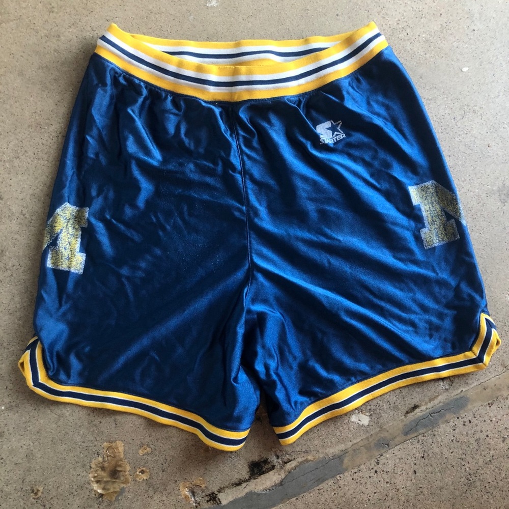 Vintage Michigan starter shorts size M